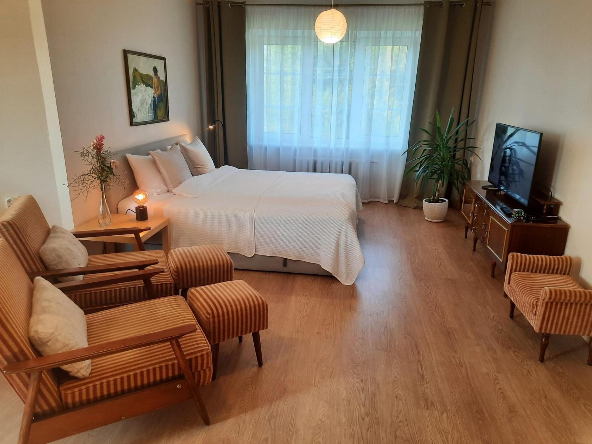 Seimos Bustas Homestay 希奥利艾 外观 照片